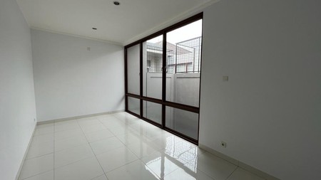 Rumah dalam cluster,lingkungan oke di Bintaro Jaya Sektor 9