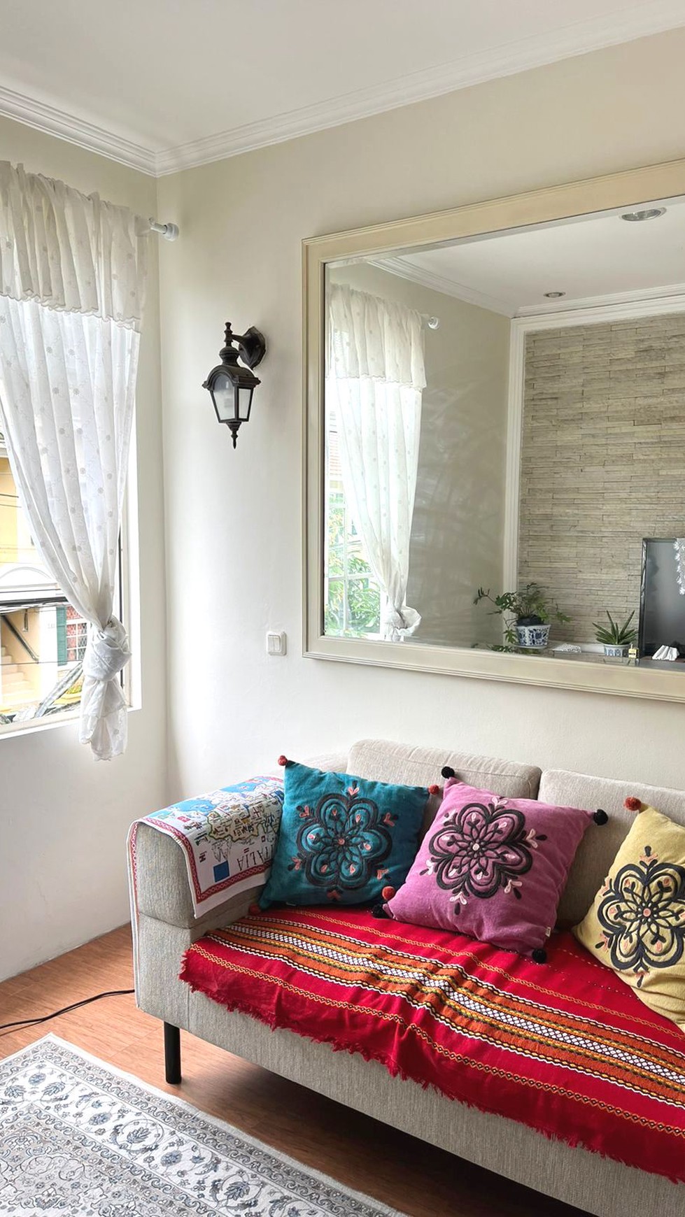 Dijual Townhouse siap huni di Taman Hijau Lippo Karawaci - Tangerang