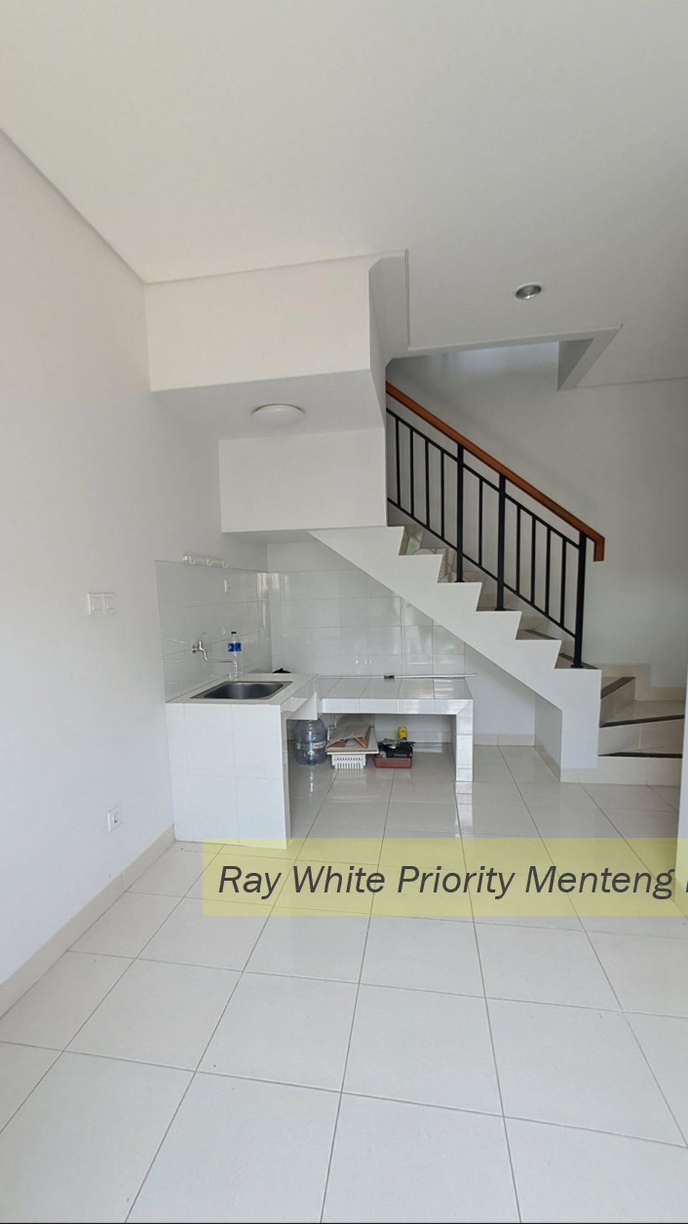 Rumah Baru Renovasi di Dalam Cluster Gading Serpong, Tangerang Selatan #HR