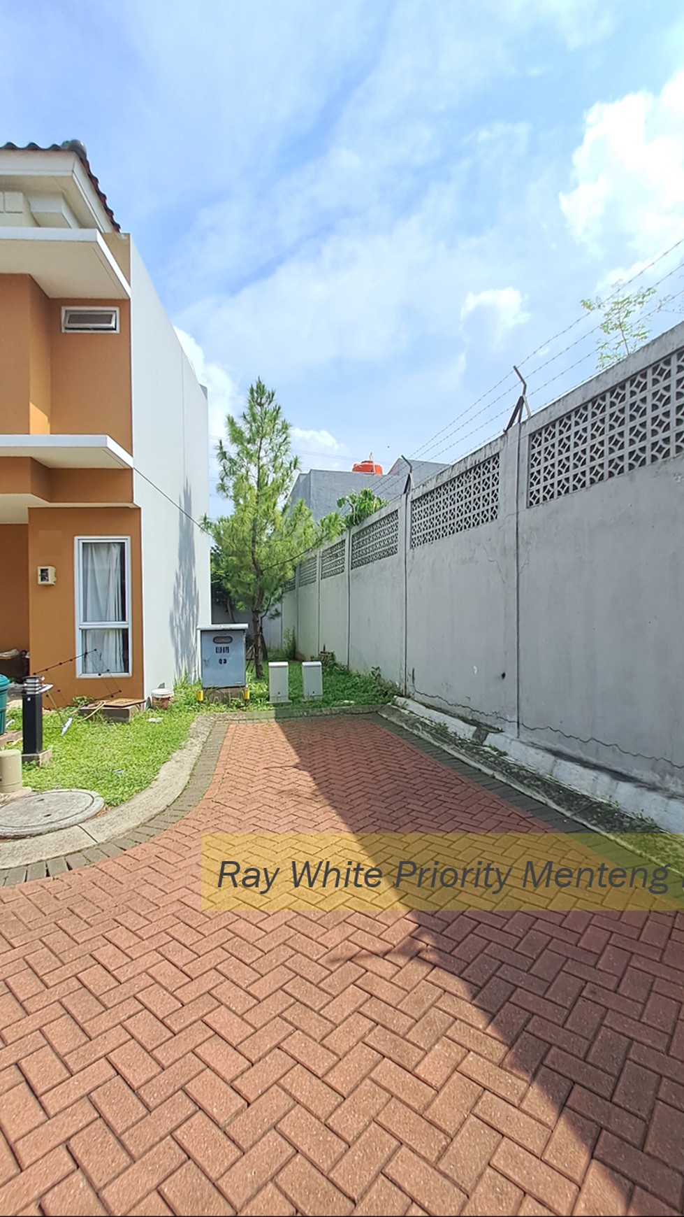 Rumah Baru Renovasi di Dalam Cluster Gading Serpong, Tangerang Selatan #HR