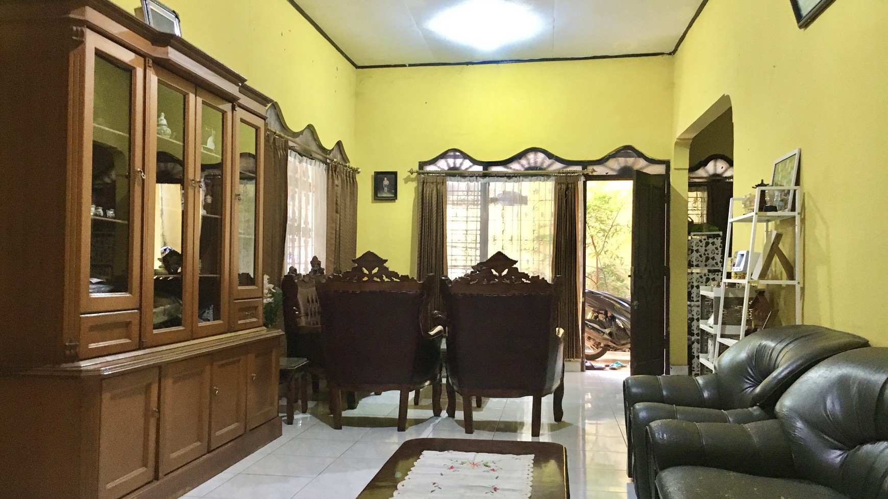 DIJUAL  RUMAH DI DEPOK TIMUR