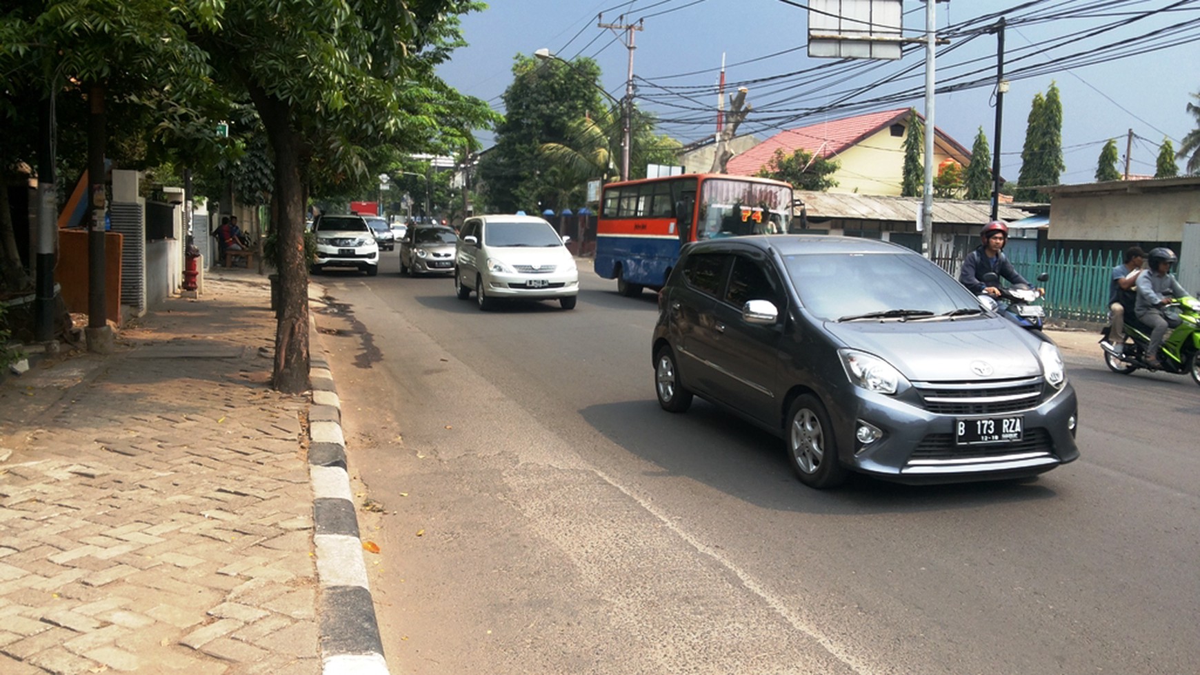 Tanah Strategis Di Jalan Utama Area Kebayoran Lama Jalur Propinsi