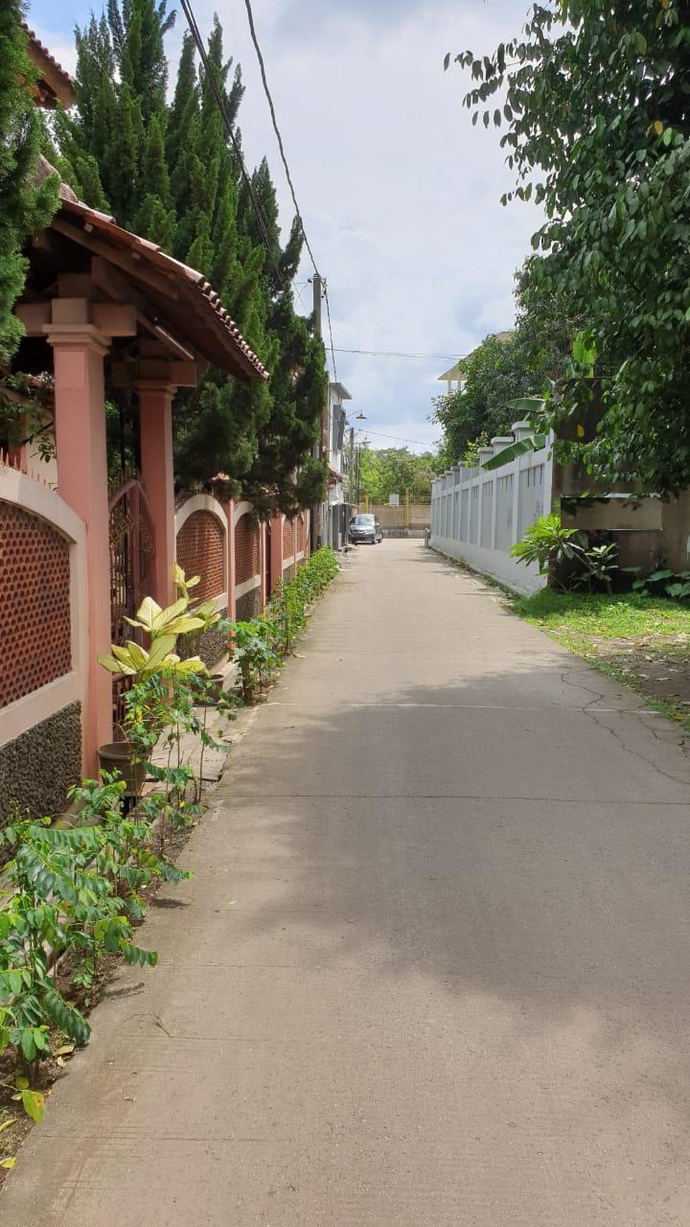 Tanah Keren Diarea Beji Depok Samping Kampus UI & Nempel Toll Cijago 