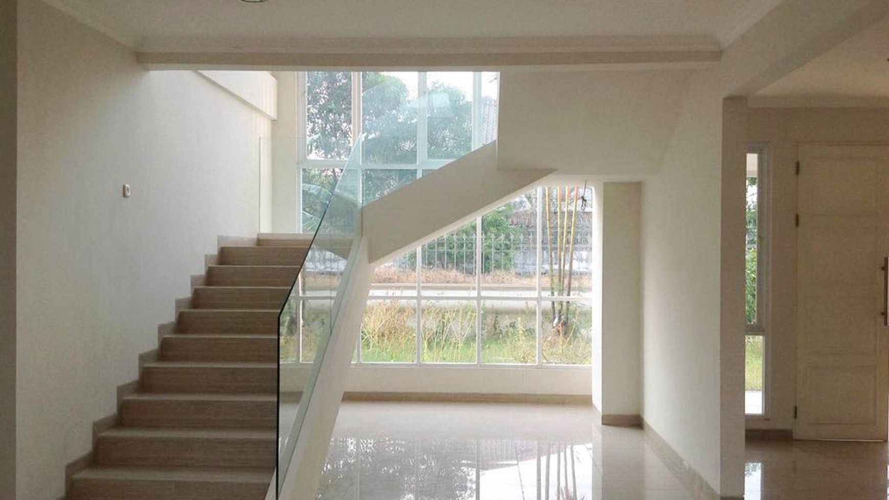 Rumah besar  Sunter Agung Tengah Luas 780m, jakarta utara