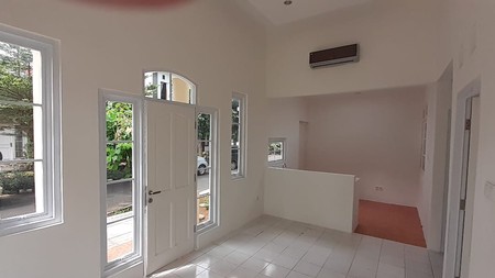 Rumah Hook Siap Huni dengan Hunian Nyaman @Bintaro Sektor 9