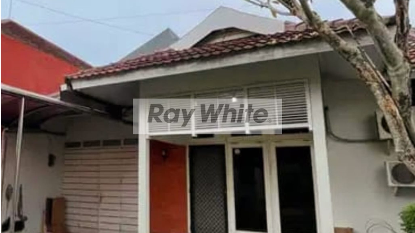 Rumah Fresh Terawat Siap Huni Darmo Sentosa Raya