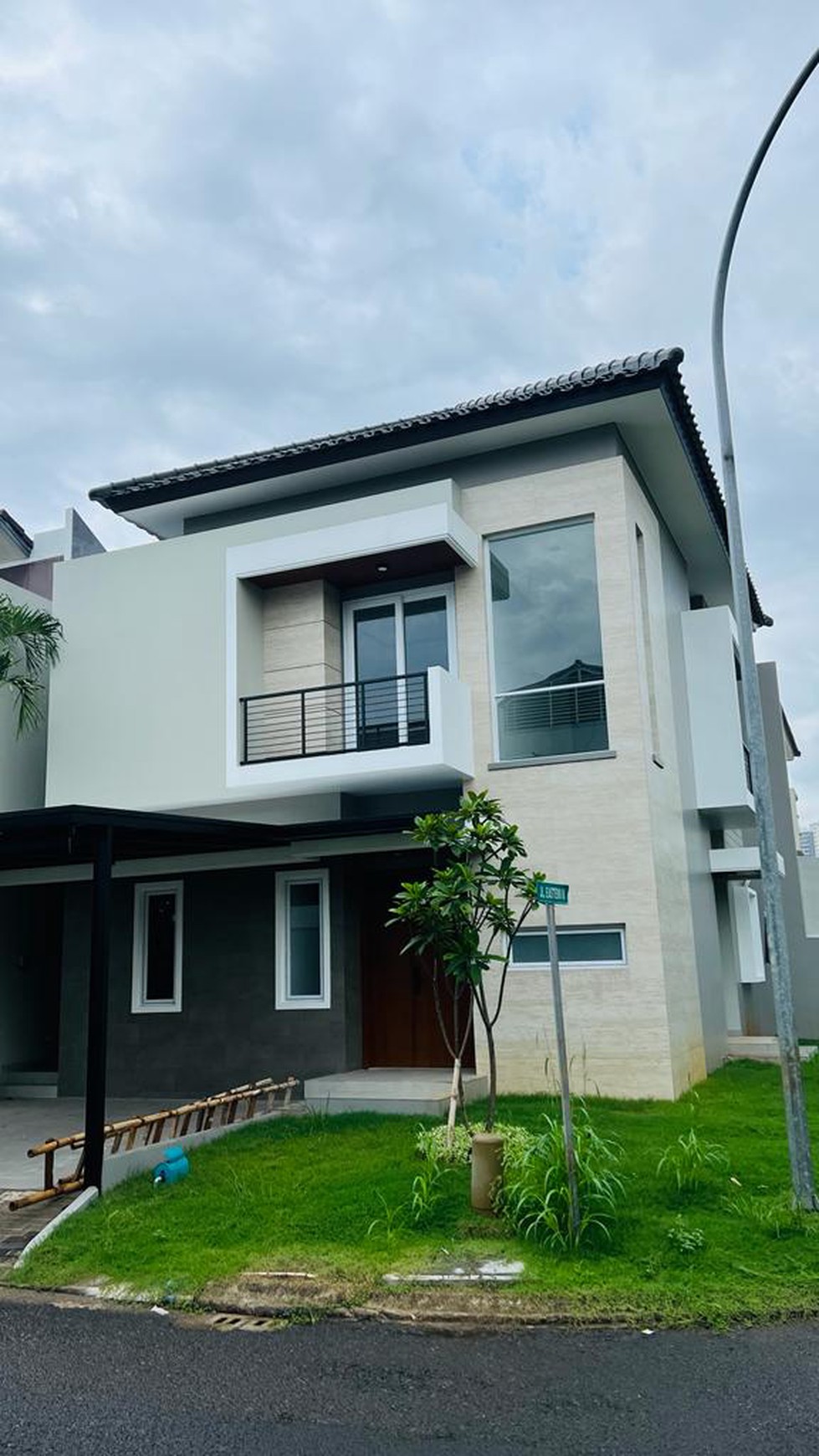 Rumah Baru mewah di BSD City