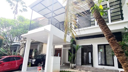 Rumah Bagus Sudah Renovasi Di Emerald Residence Bintaro Jaya