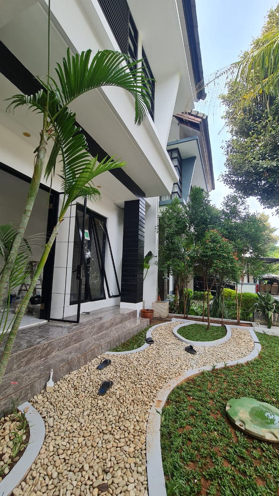 Rumah Bagus Sudah Renovasi Di Emerald Residence Bintaro Jaya