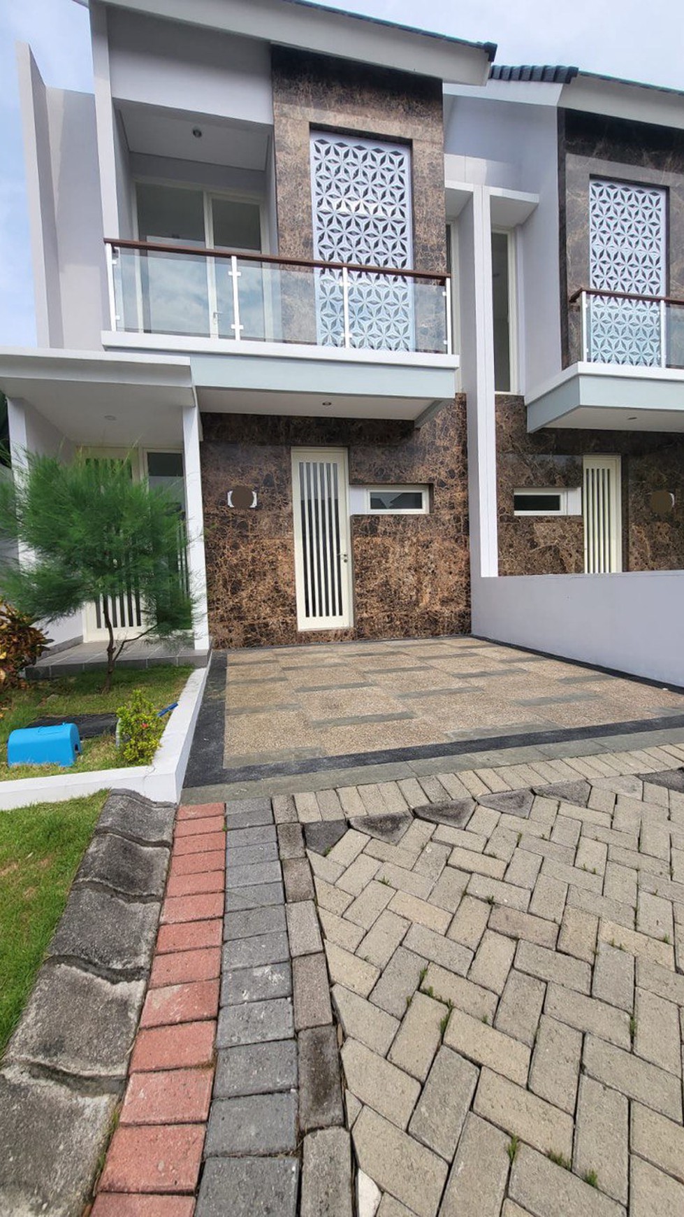 Dijual Rumah 2 Lantai di Safira Garden Sidoarjo