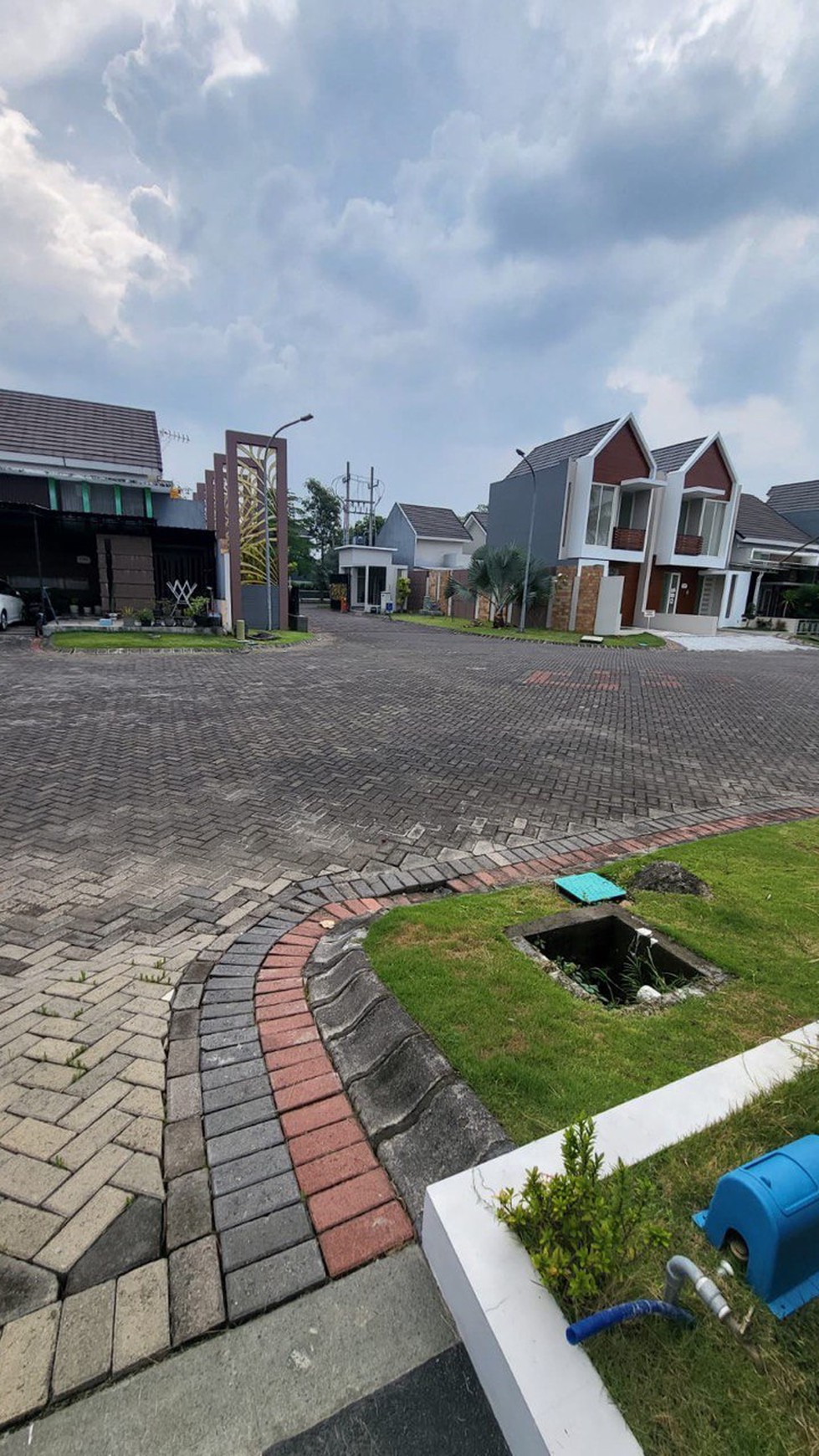 Dijual Rumah 2 Lantai di Safira Garden Sidoarjo