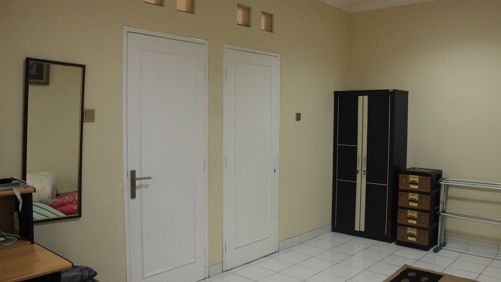 Flash Sale. Rumah bagus Kencana Loka, BSD