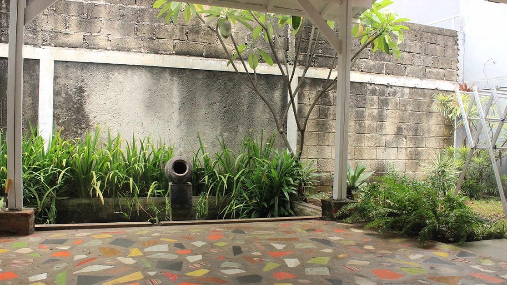 Flash Sale. Rumah bagus Kencana Loka, BSD