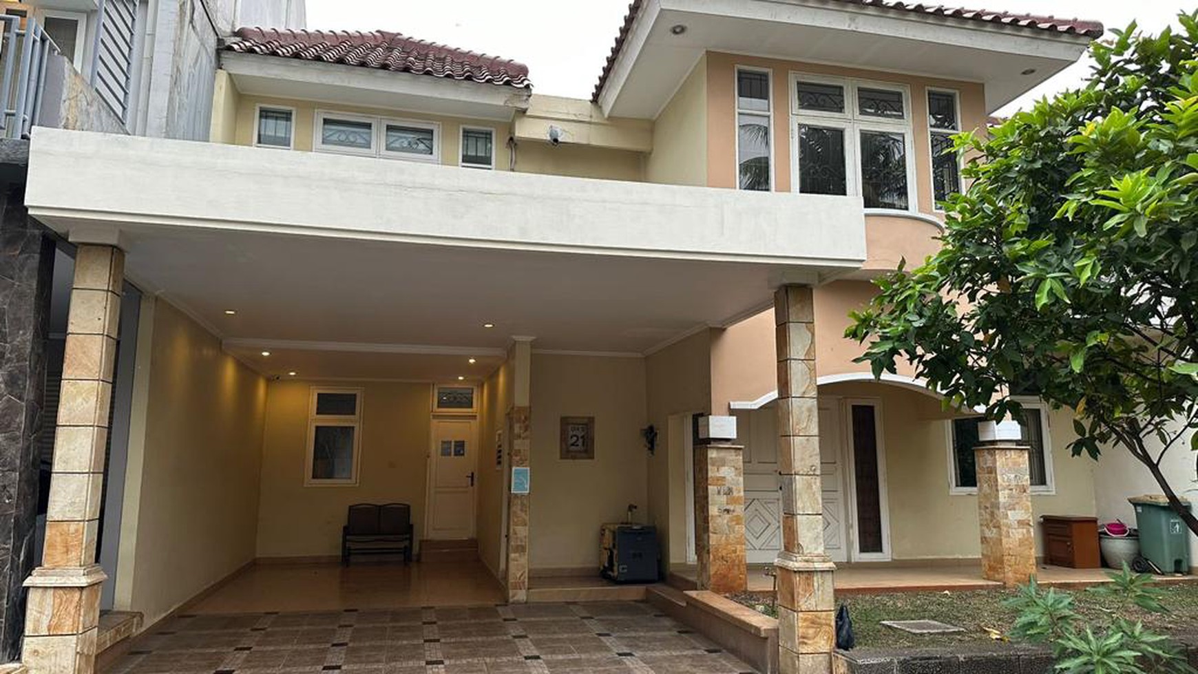 Rumah Bagus Di River Park Bintaro Jaya Sektor 8