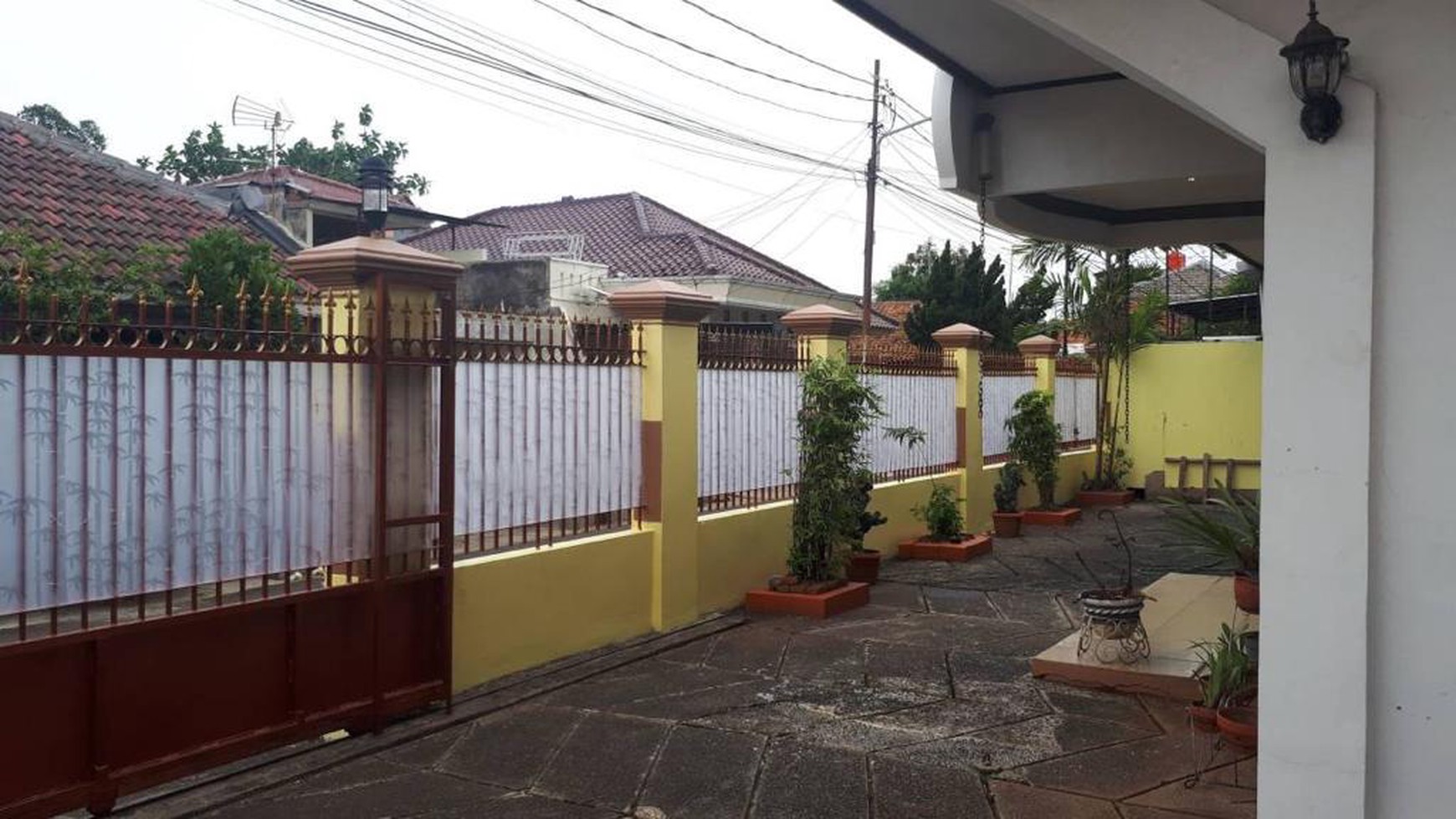 Dijual Rumah + Paviliun di Pancoran,