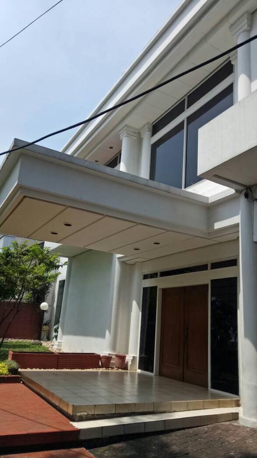 DIJUAL Rumah di lokasi strategis ditengah kota Kebayoran Baru 