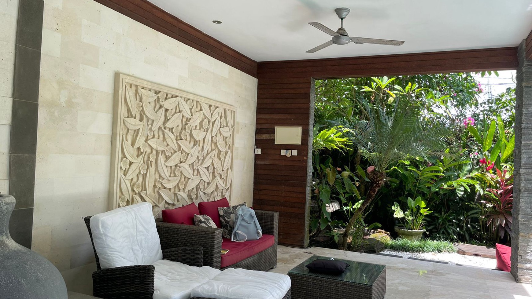 Villa on the heart of Berawa Canggu