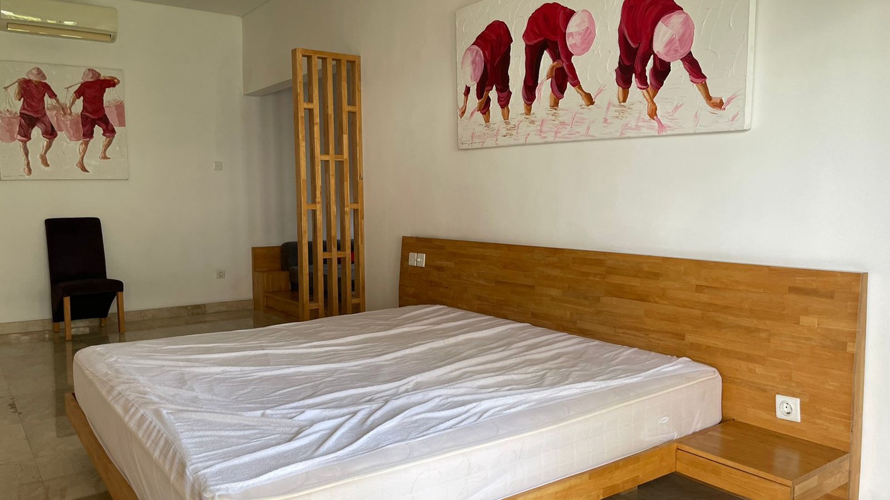 Villa on the heart of Berawa Canggu