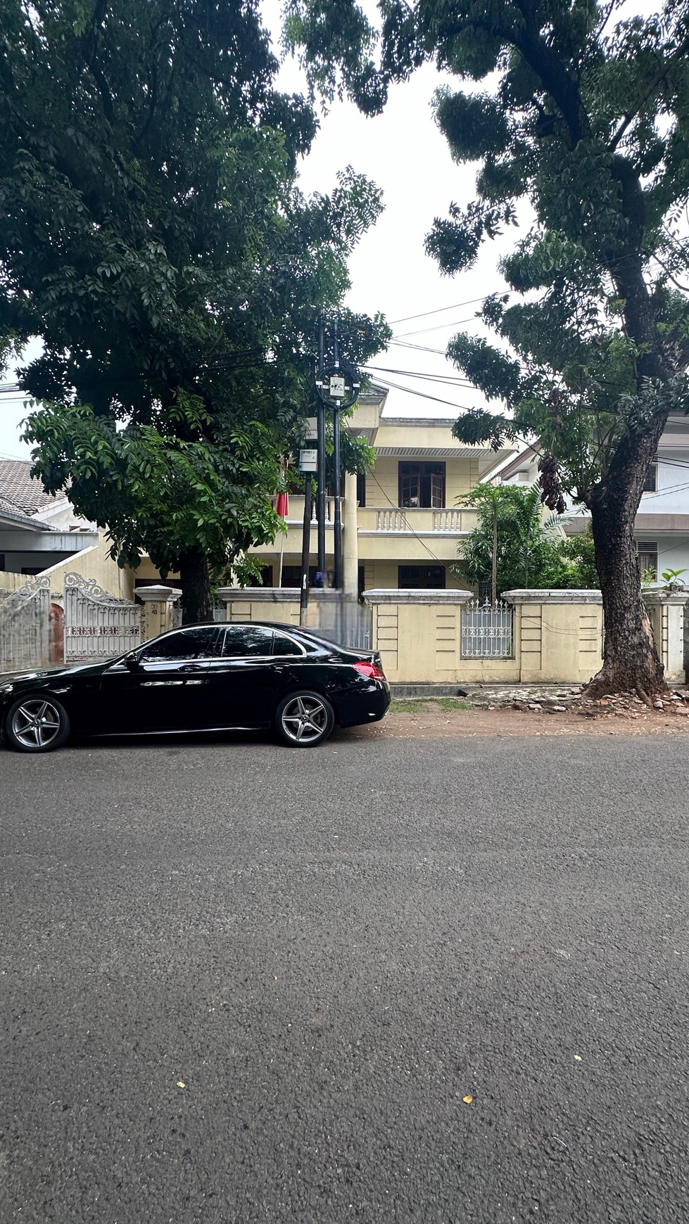 Rumah Bagus Di Jl Panglima Polim kebayoran Baru Jakarta Selatan