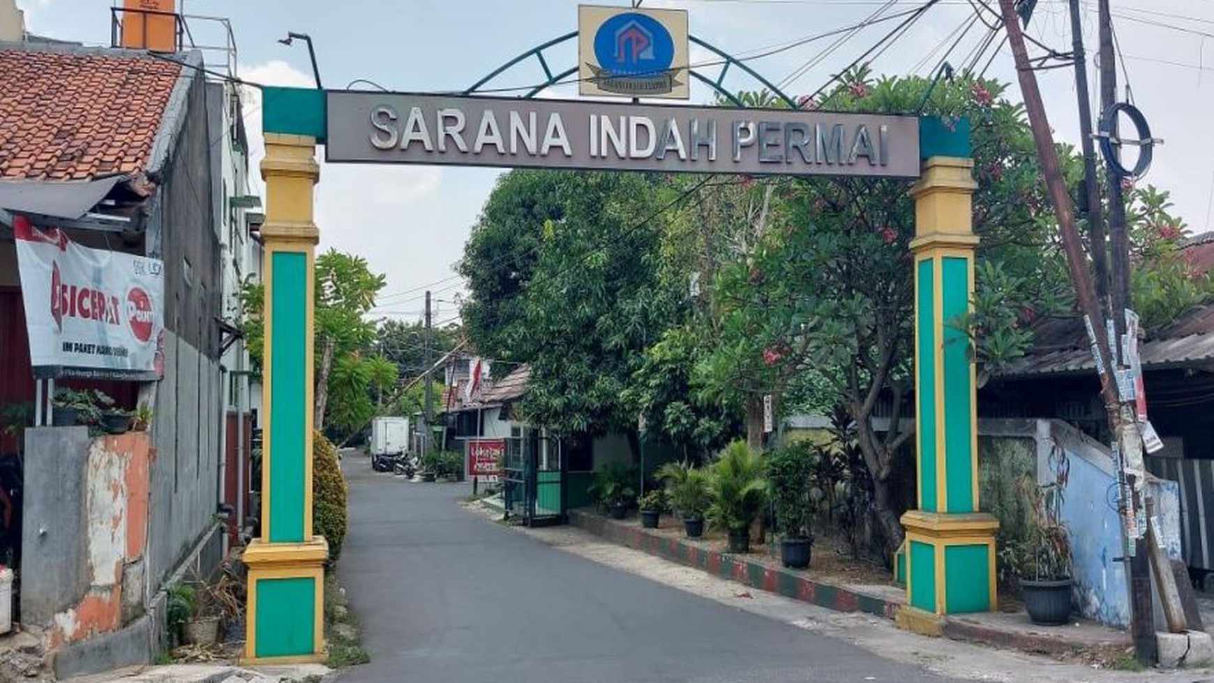 Rumah di Komplek Sarana Indah Permai Ciputat Tangsel