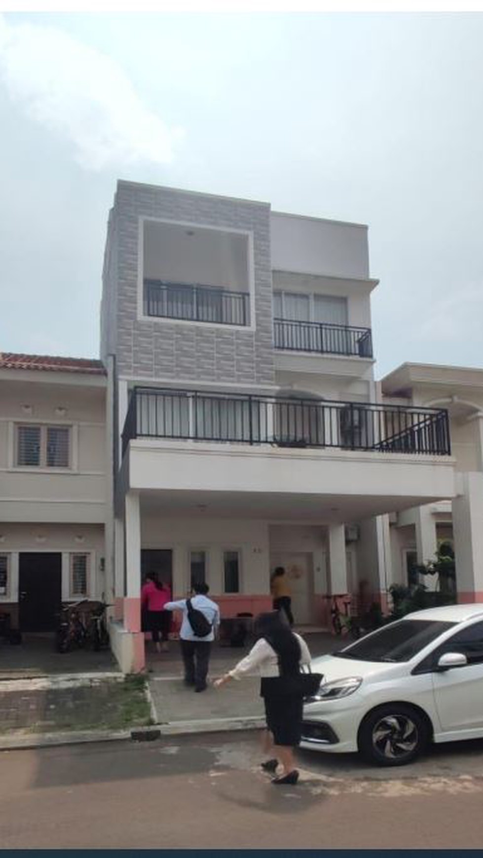 Rumah 4 lantai Di Komplek Perumahan Elit Ancol Jakarta Utara