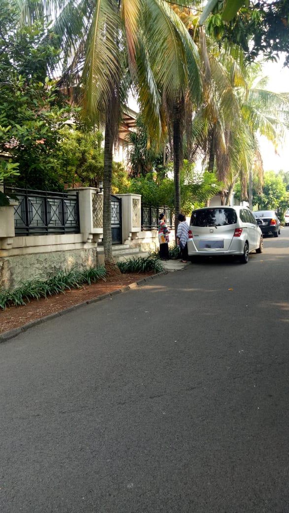 Rumah mewah dng tanah luas, bagus,siap huni di Bintaro Jaya  sektor 1.