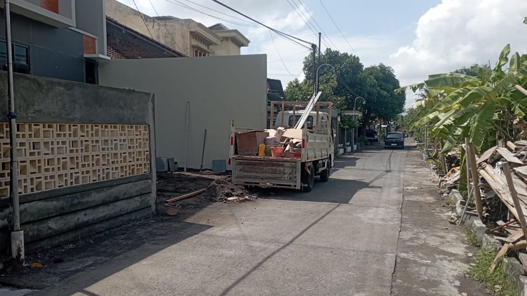 Rumah Tinggal 2 Lantai Cocok Untuk Keluarga Lokasi Sewon Bantul