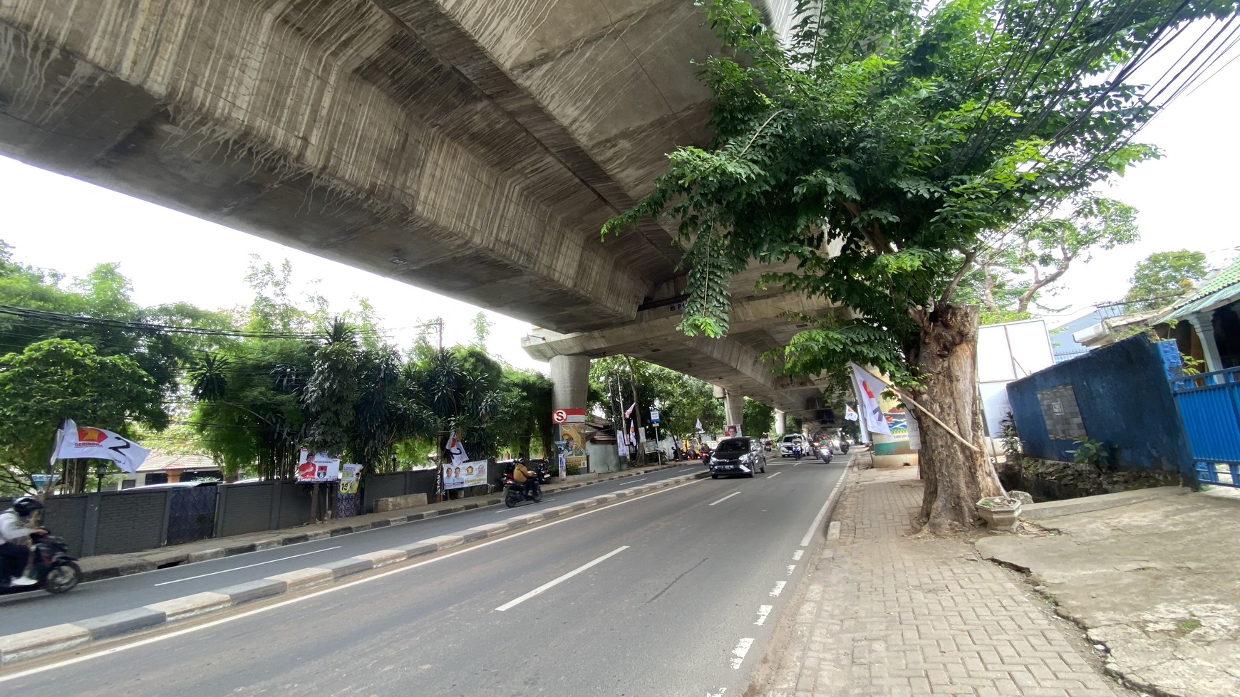 Rumah cocok untuk komersil di antasari raya, jakarta selatan