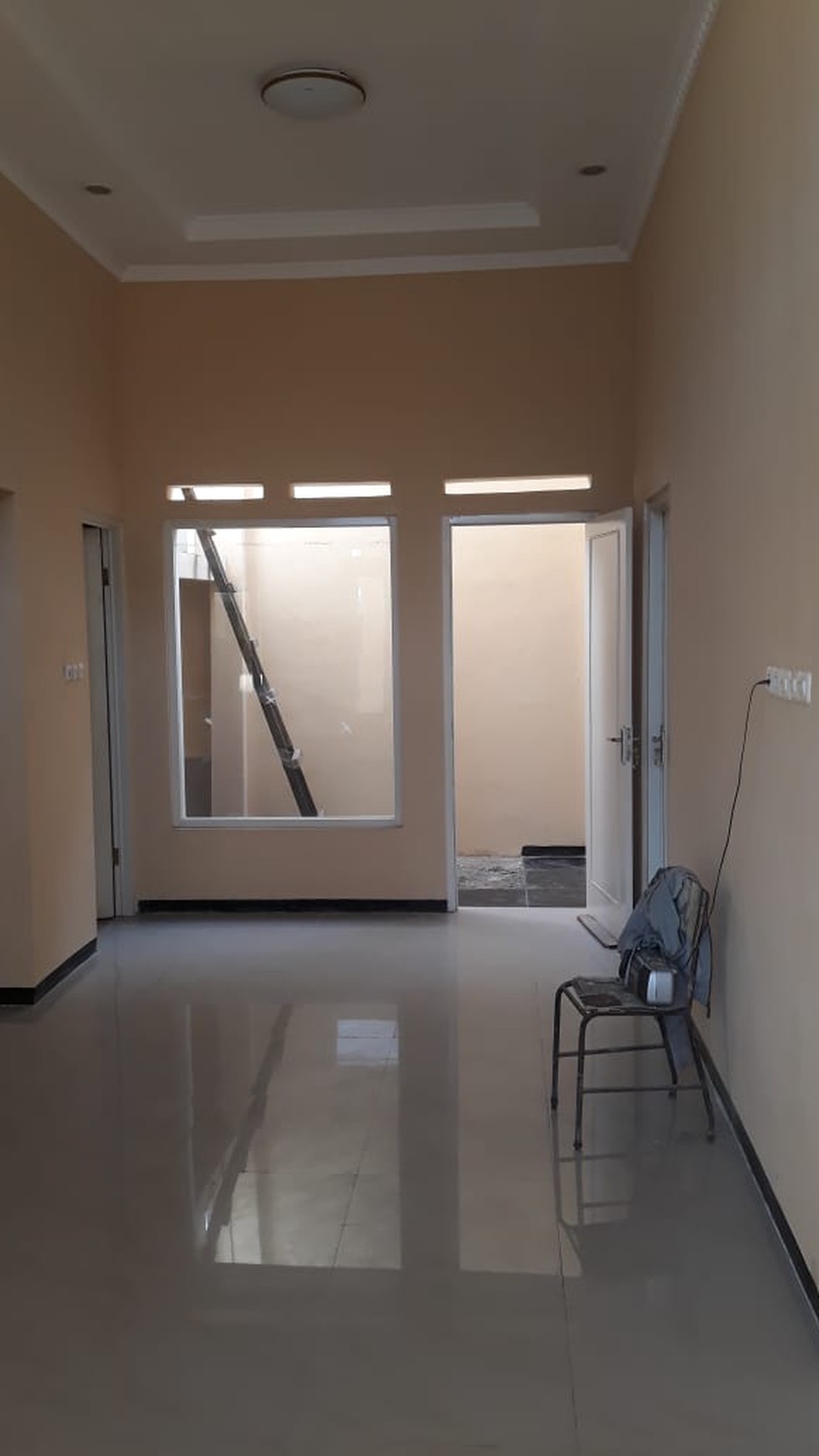 690. Dijual Rumah Indragiri , Wisma Tropodo, Waru Sidoarjo