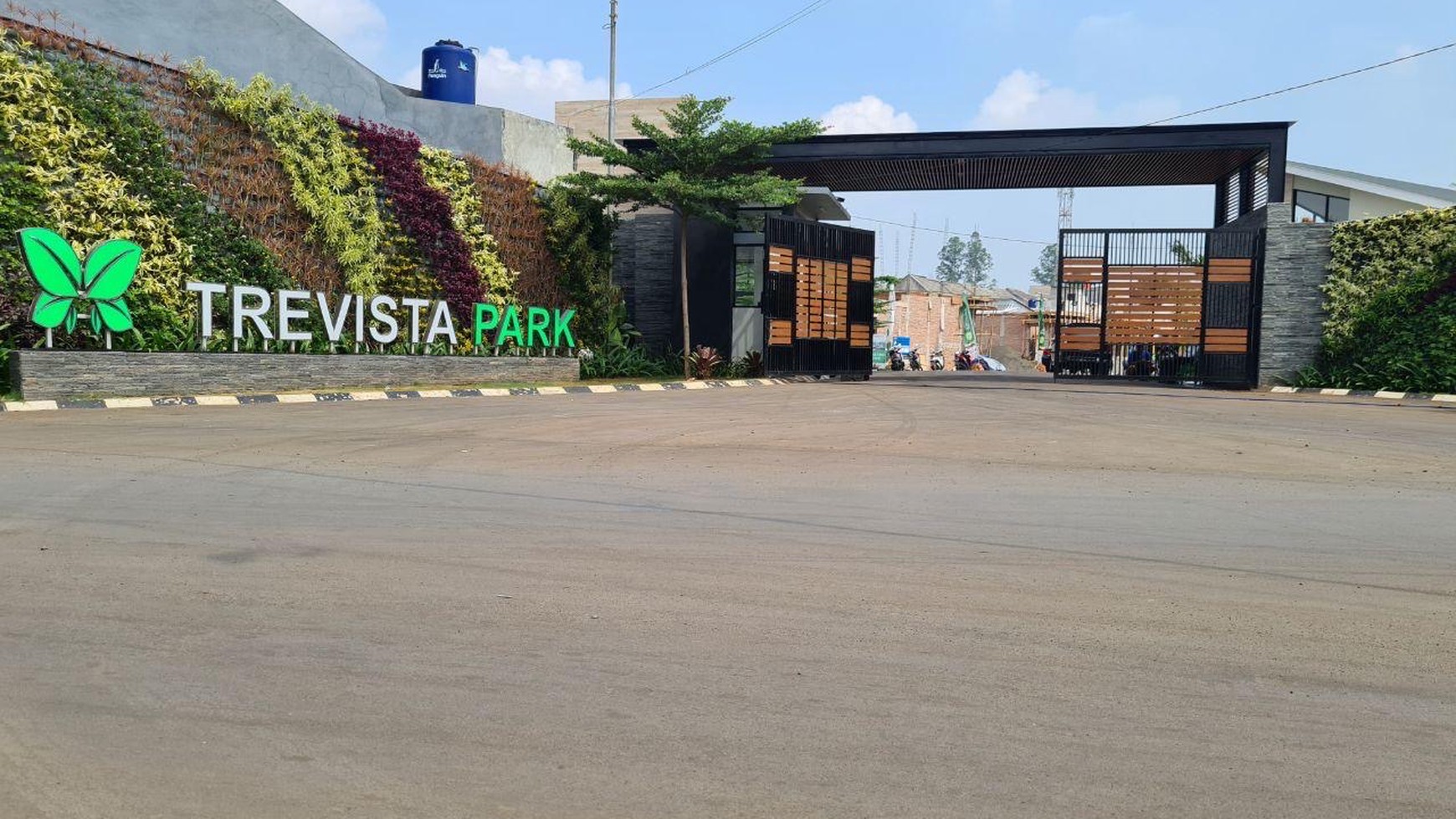 TREVISTA PARK, DIJUAL Rumah Bagus Di Perbatasan Tangsel dan Depok