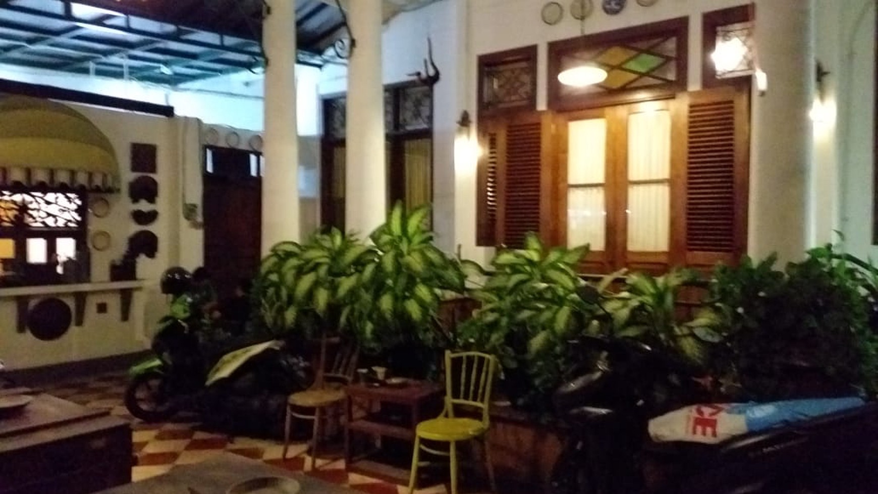 Rumah Vintage Cocok Untuk Usaha Di Jakarta Pusat