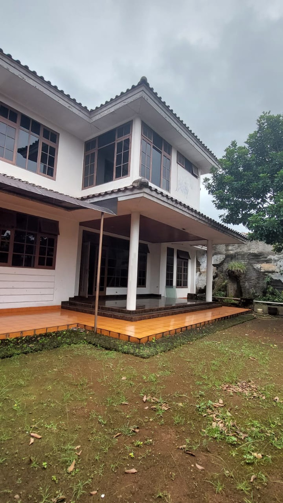 Rumah bagus siap huni di ciputat