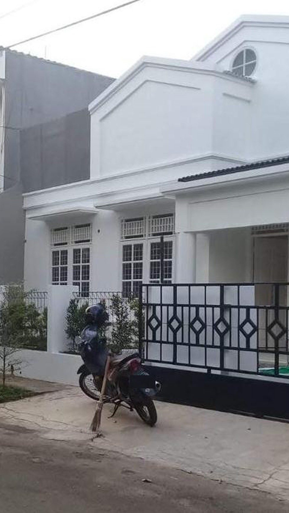 Rumah Bagus Diarea Bintaro Jaya Sektor 9, Dekat Akses Toll Jorr