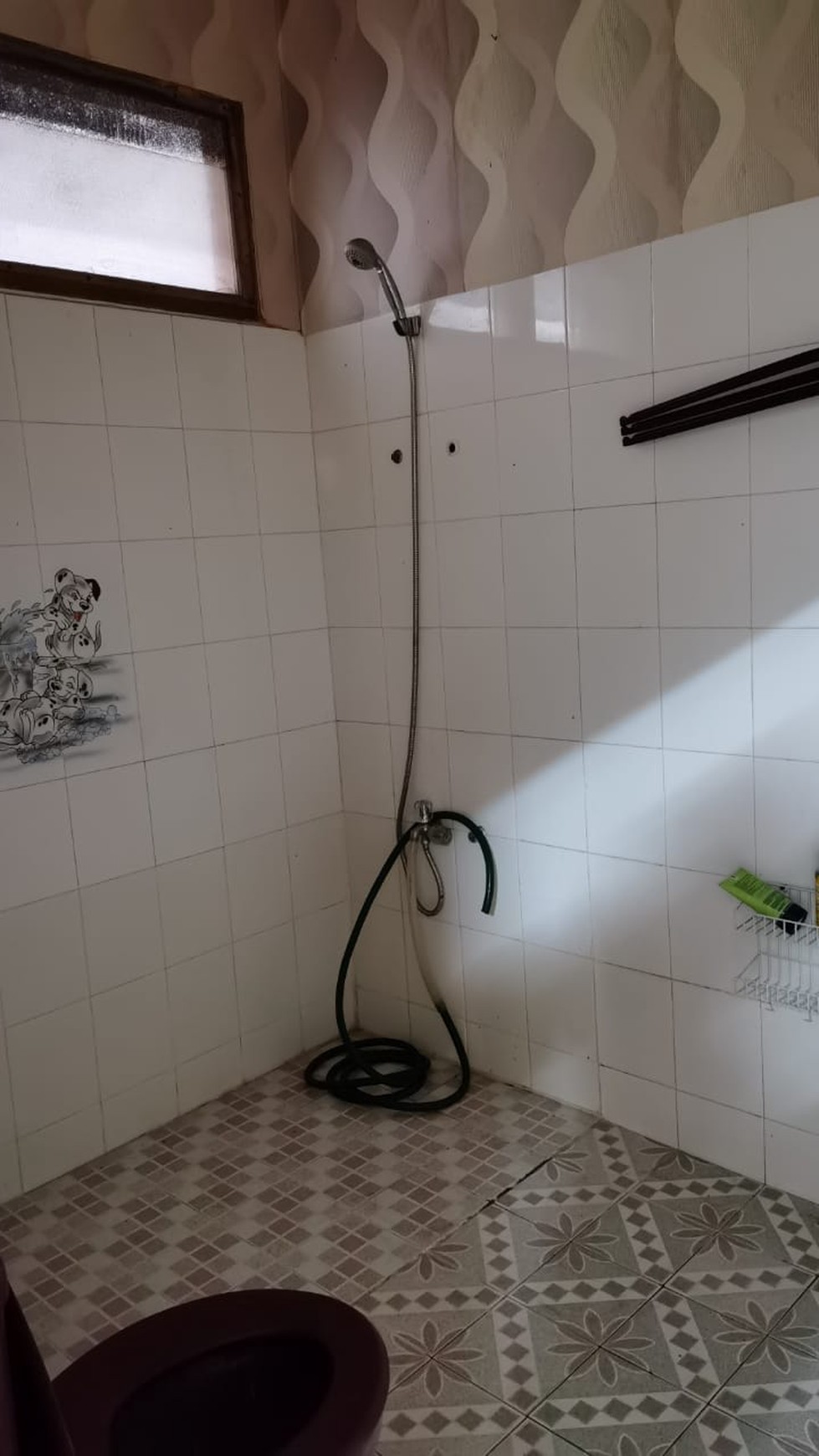 Dijual rumah tinggal di Taman Parahyangan Raya - Lippo Karawaci Tangerang