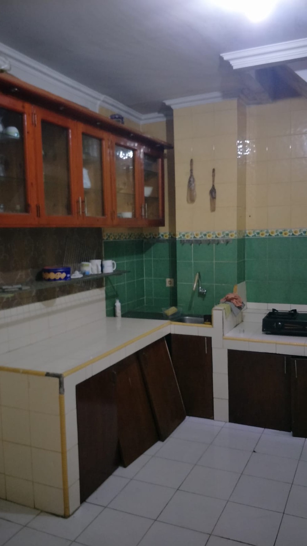Dijual rumah tinggal di Taman Parahyangan Raya - Lippo Karawaci Tangerang