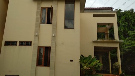 Dijual Rumah di Bintaro sektor 9 - Tangerang