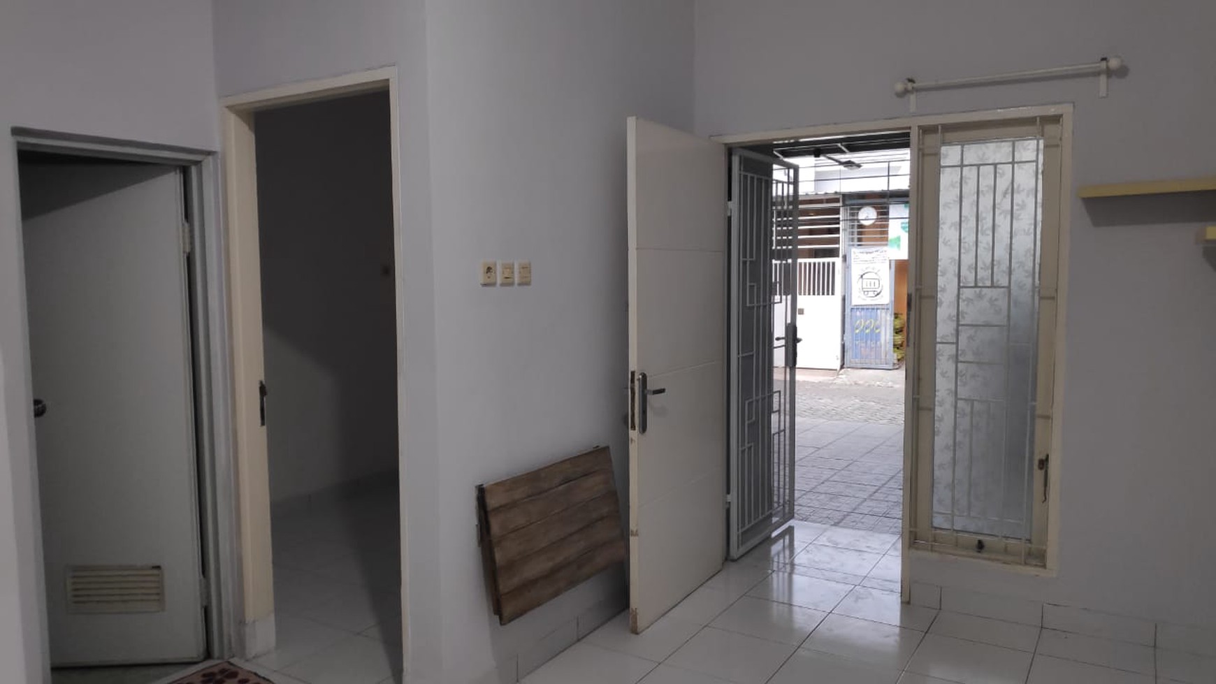 Dijual murah rumah di Poris residence Tangerang