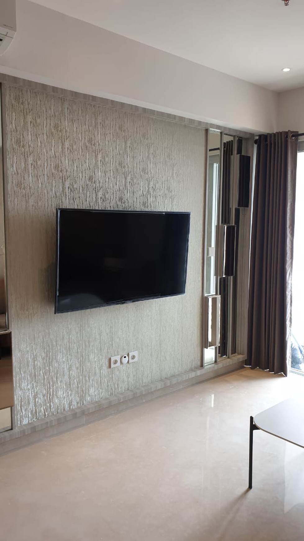 Apartemen One Icon Residence, Tunjungan Plaza 6