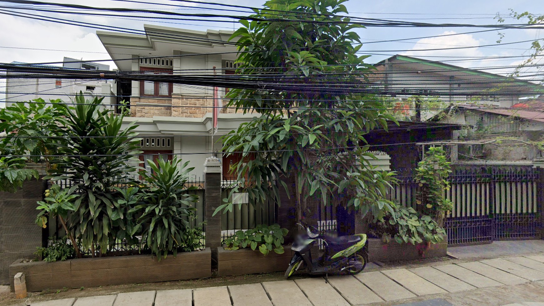 Rumah di jalan Anyer, Menteng, Jakarta pusat