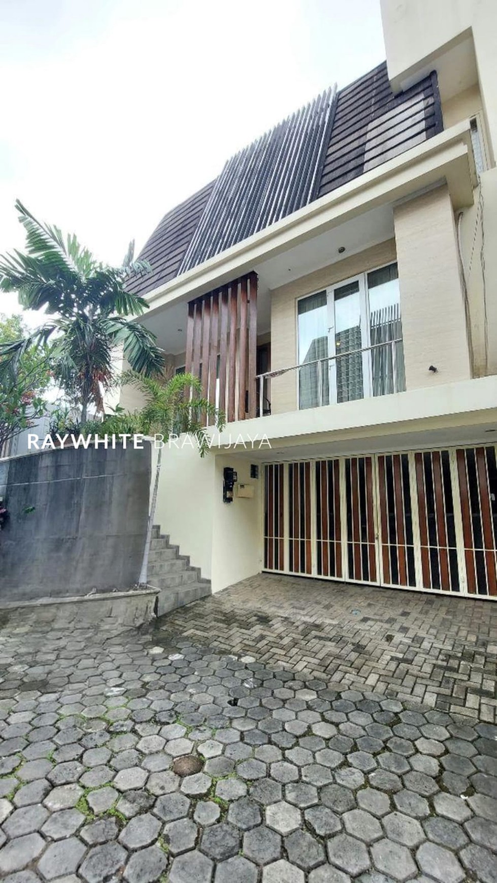 Townhouse Primera Kemang Utara Lingkungan Tenang 