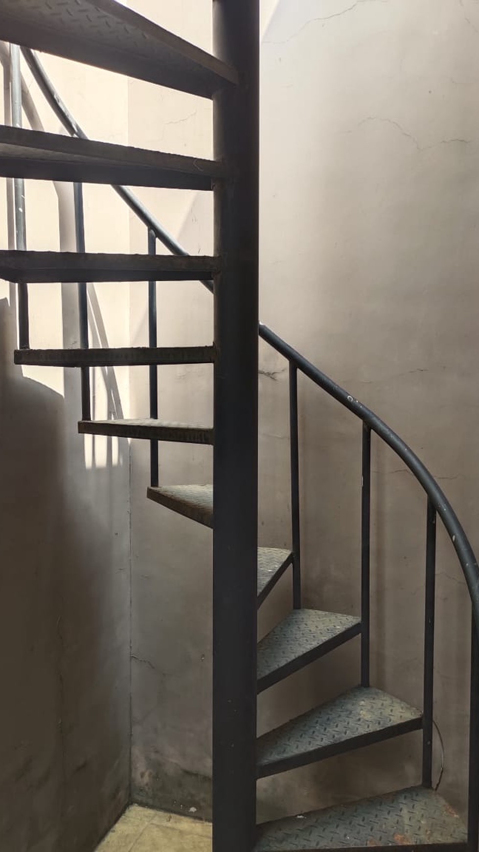 DISEWAKAN RUMAH MICHELIA