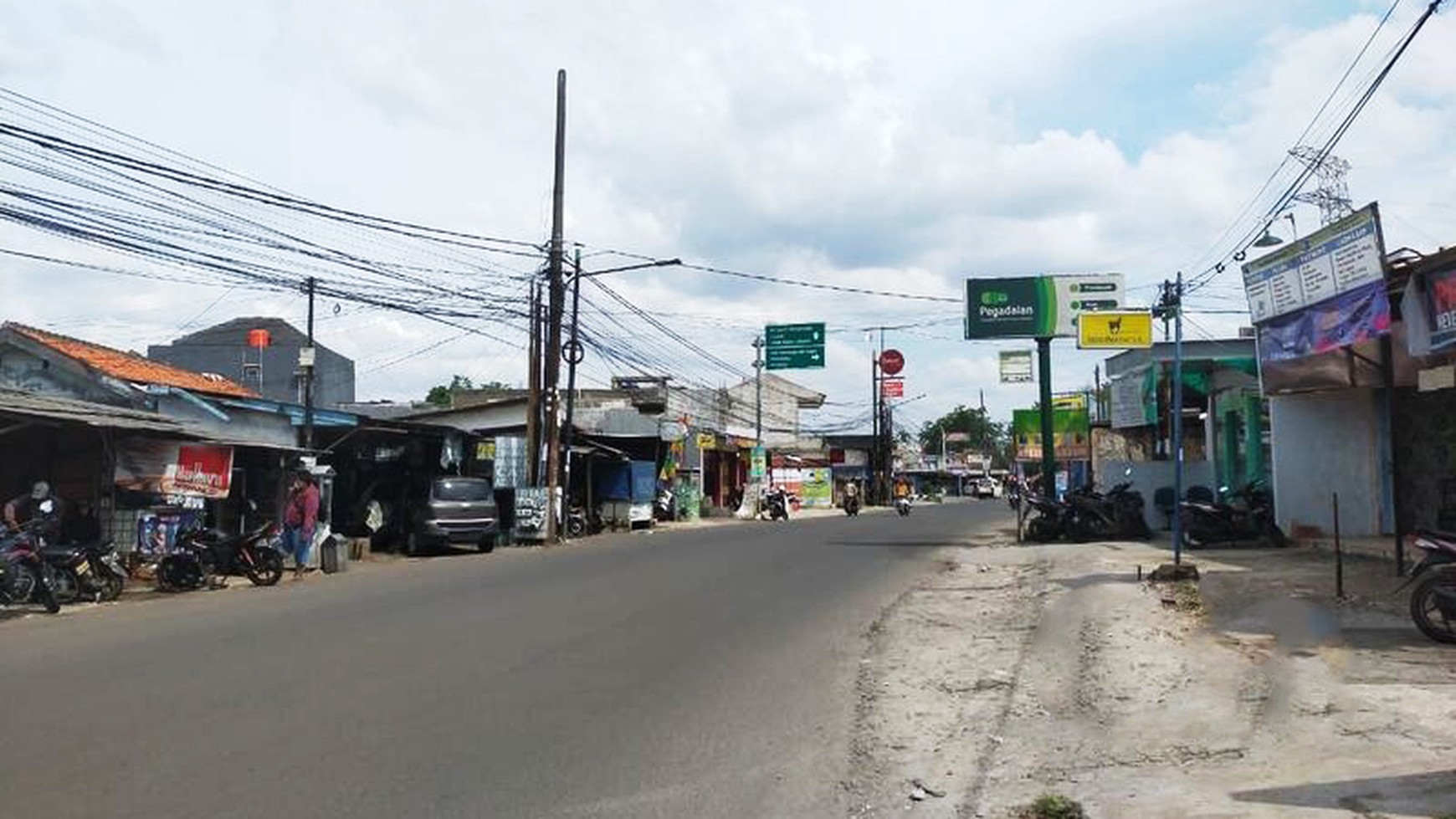 Kavling Pinggir Jalan cocok untuk usaha di Sukabakti, Ciputat, Tangerang Selatan