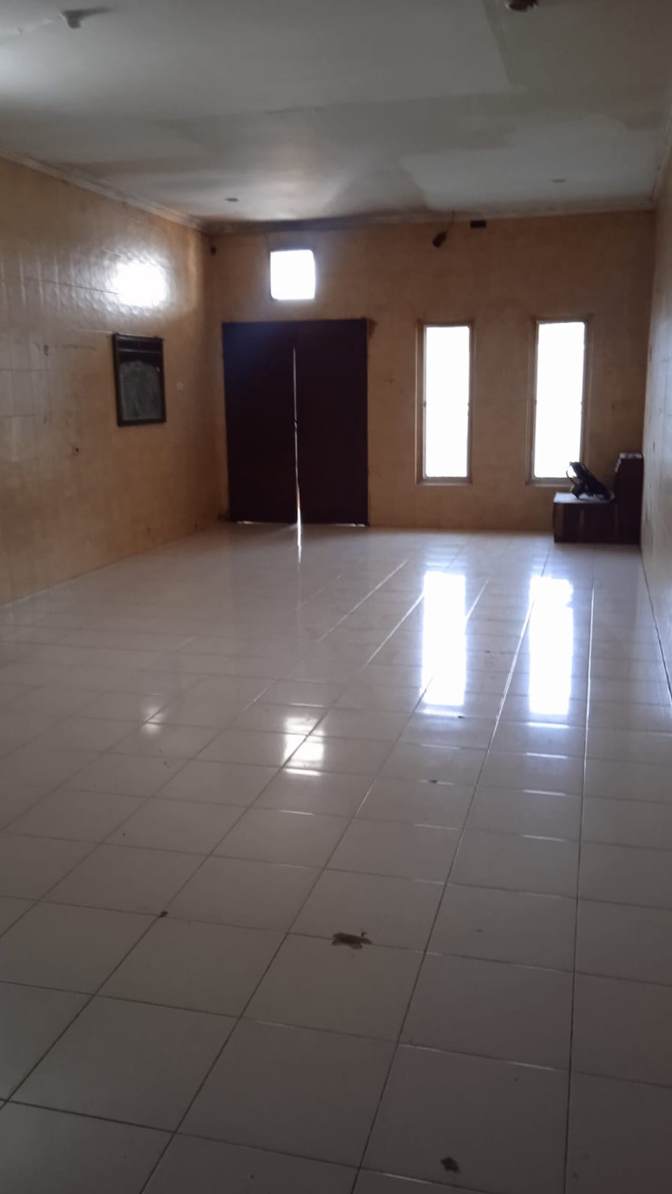 Dijual rumah di Jelambar Barat