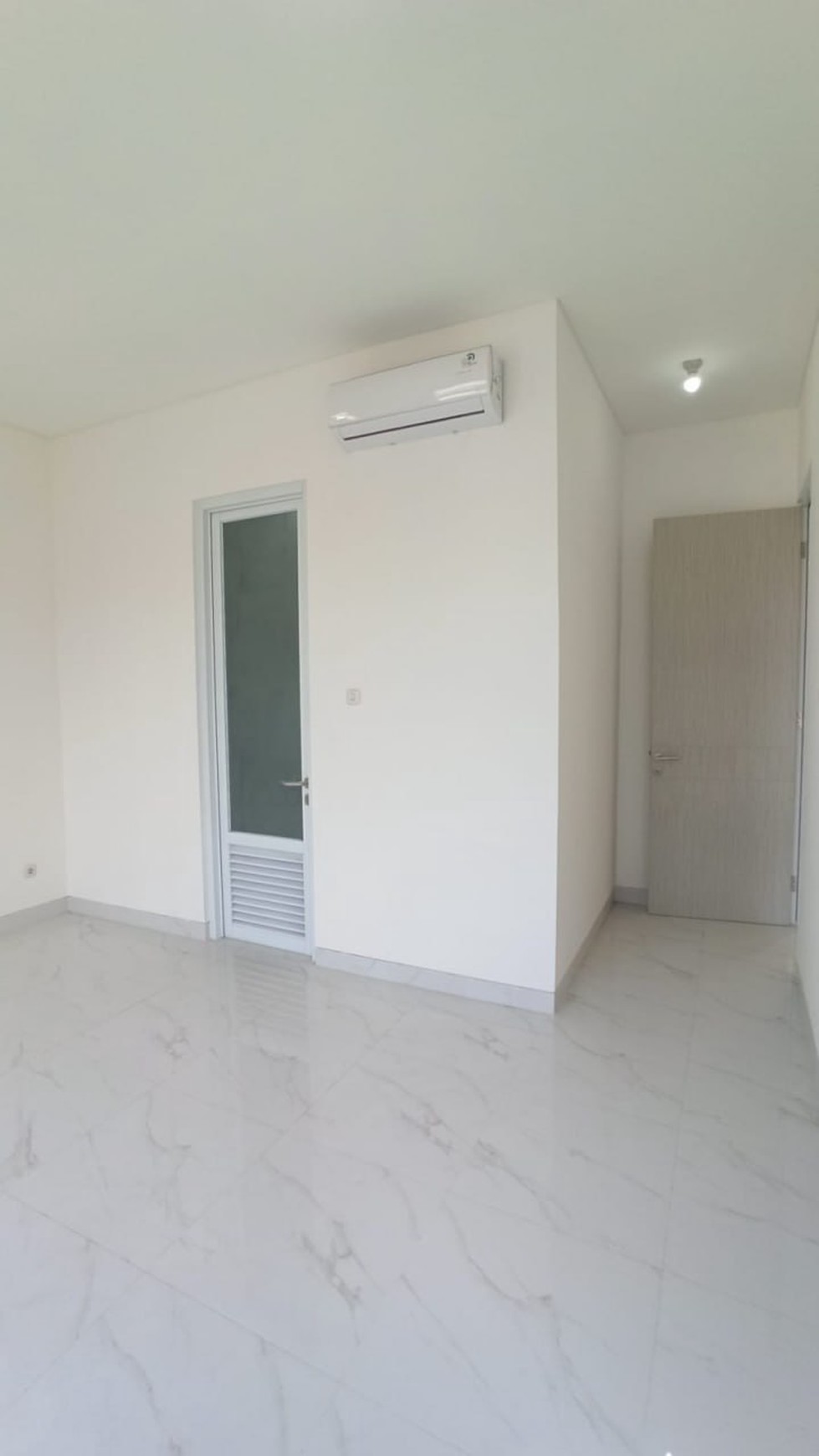 Dijual Rumah New Minimalis 2 Lantai, Pondok Candra. Sidoarjo