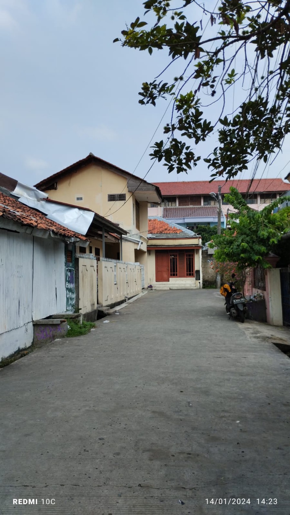 Rumah Lama Hitung Tanah 