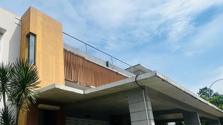 Rumah Mandiri Posisi Hoek Delatinos BSD city