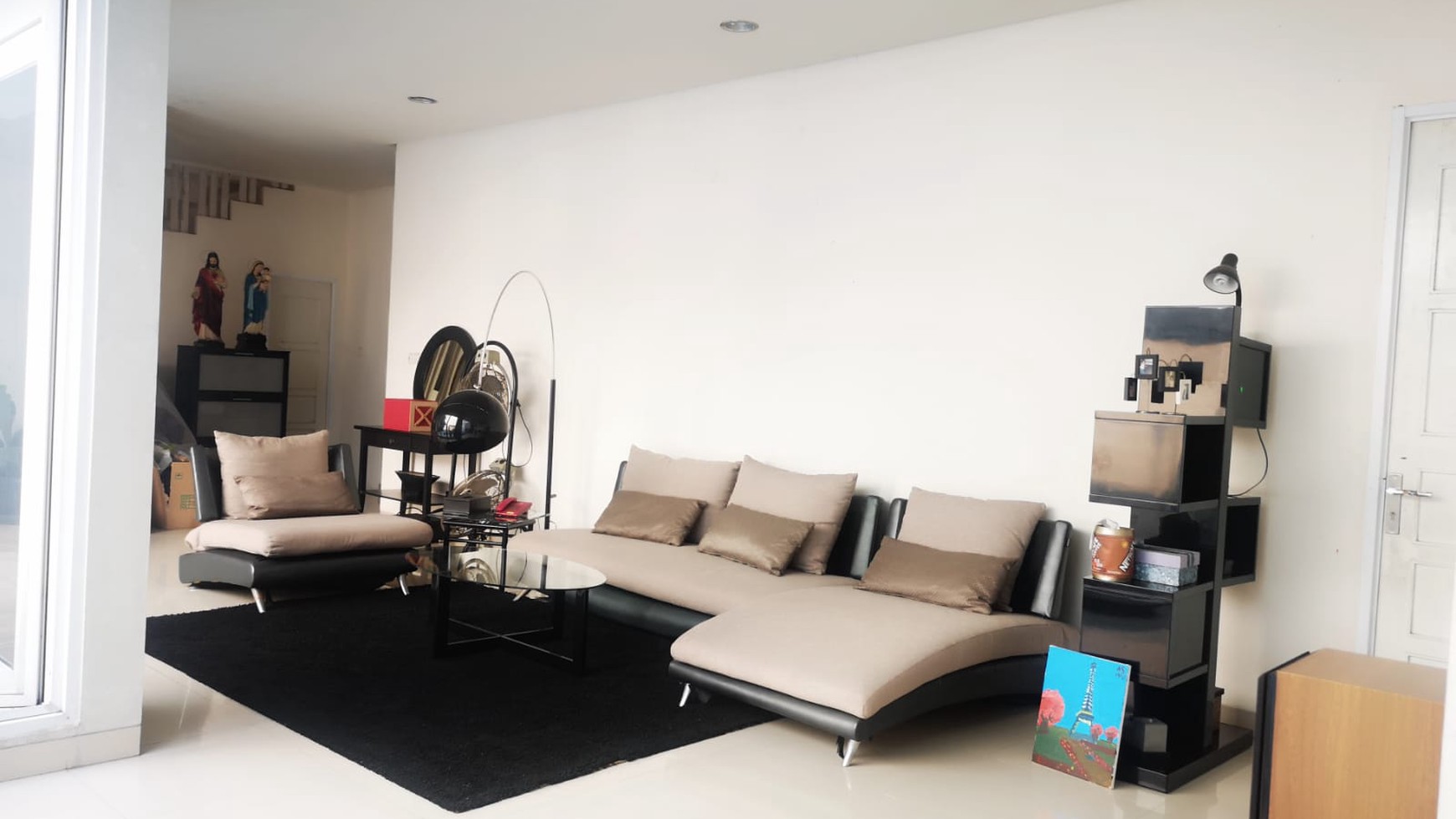 Rumah Mandiri Posisi Hoek Delatinos BSD city