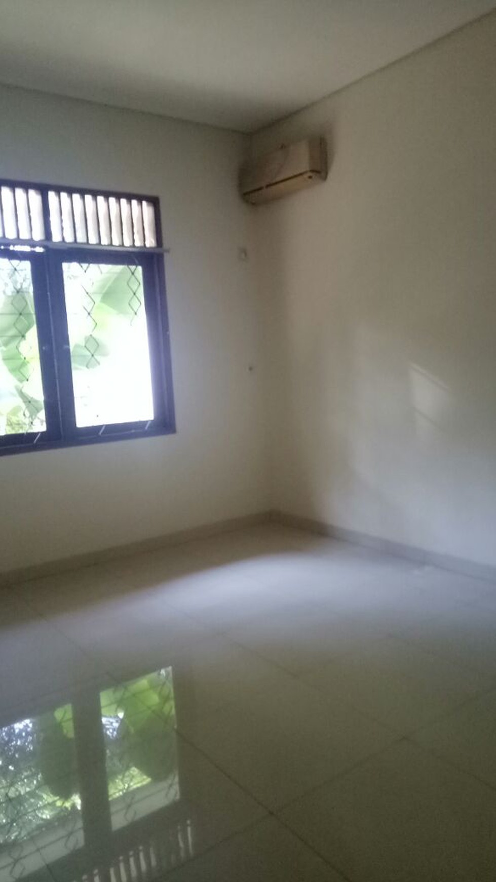 Rumah di Bumi Bintaro Permai Jakarta Selatan.