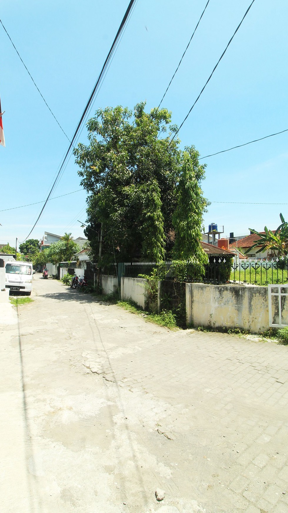 Tanah Bonus Bangunan Rumah Cocok Untuk Kost Pogung Baru Dekat UGM