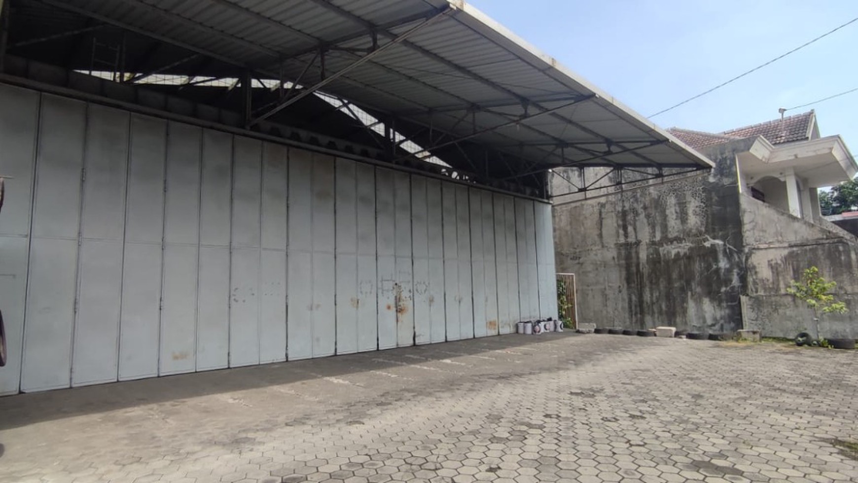 DISEWAKAN GUDANG DI PUSAT KOTA JOGJA, NGESTIHARJO, KASIHAN, BANTUL